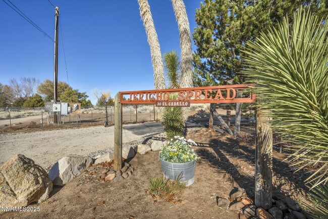 Building Photo - 30 El Caballo Trail