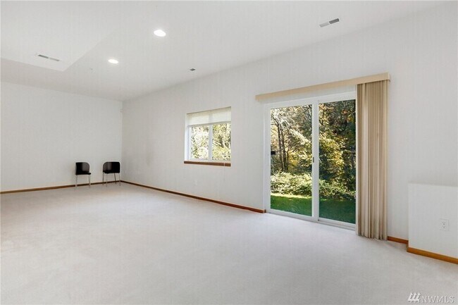 Building Photo - 16034 76th Pl NE