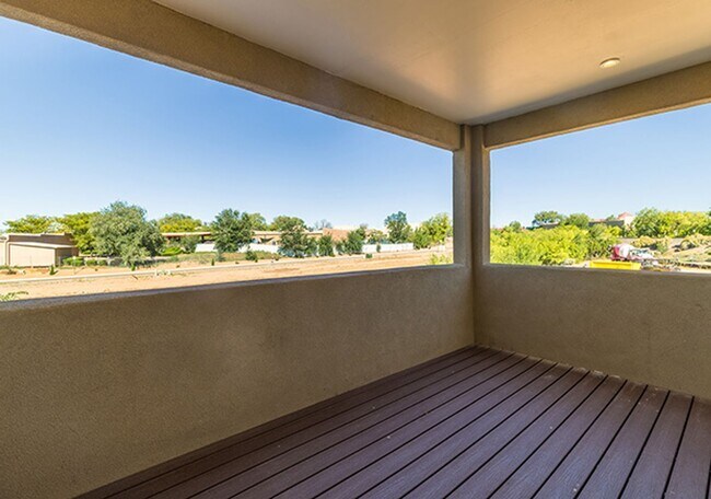 Building Photo - Cerro Del Norte NEW CONSTRUCTION IN SANTA FE
