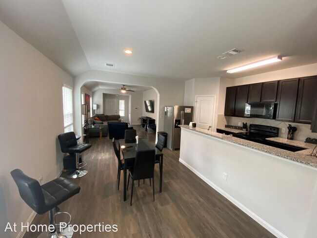 Building Photo - 3 br, 2 bath House - 991 Crossing Drive