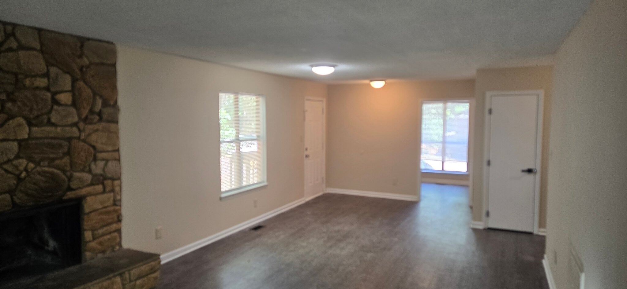 Building Photo - 4901 Walingford Dr