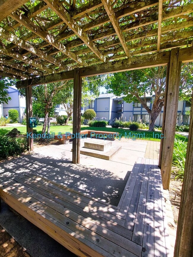 Building Photo - NEWLY RENOVATED Capitola 2BR with Brand-New Kitchen, Flooring & Paint – Oversized Patio, Pool Acc...