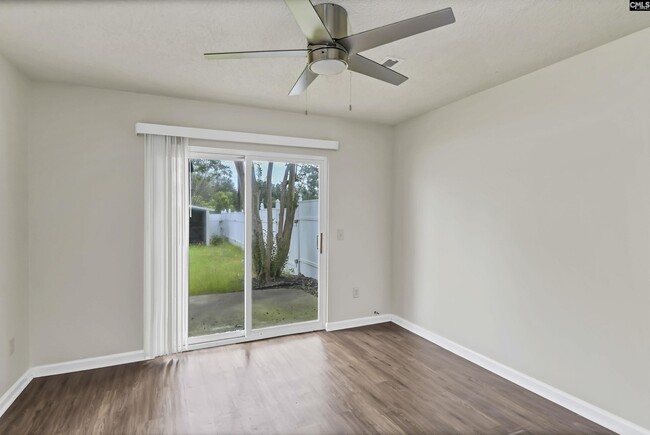 Building Photo - 107 Hutto Hill