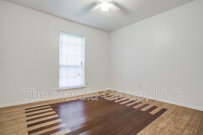 Building Photo - 1433 Virgie Joe Dr