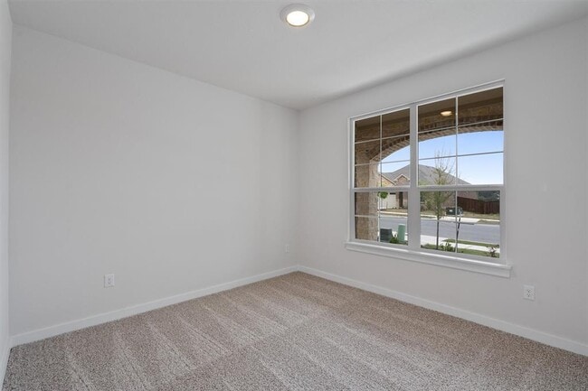 Building Photo - 305 Barton Run Dr