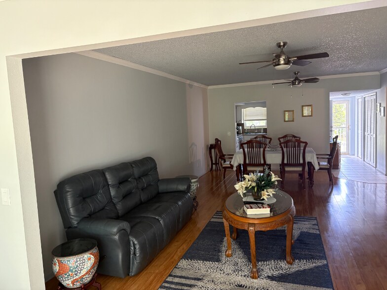 Building Photo - 2261 Swedish Dr