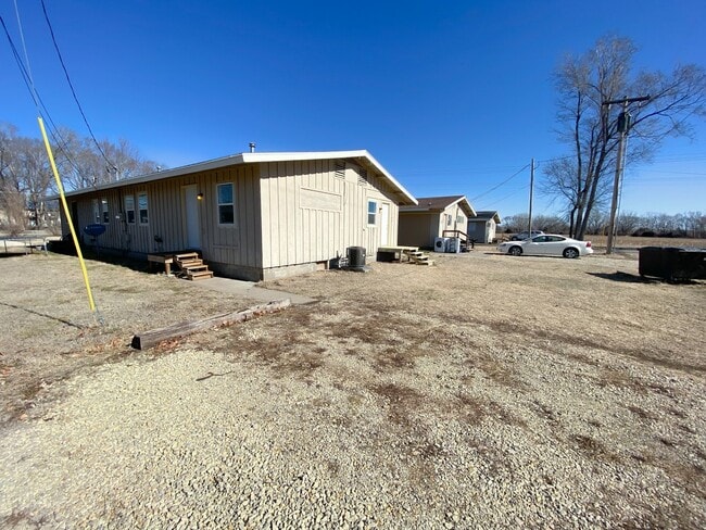 Building Photo - Italian Estates Property Managment