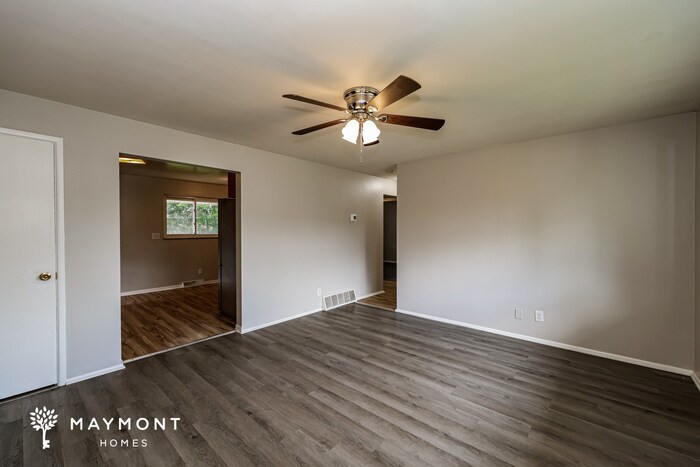 Building Photo - 3683 Ripplegrove Dr