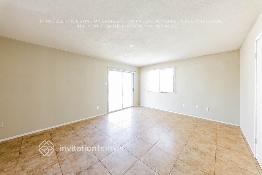 Building Photo - 6938 W Haven Ave
