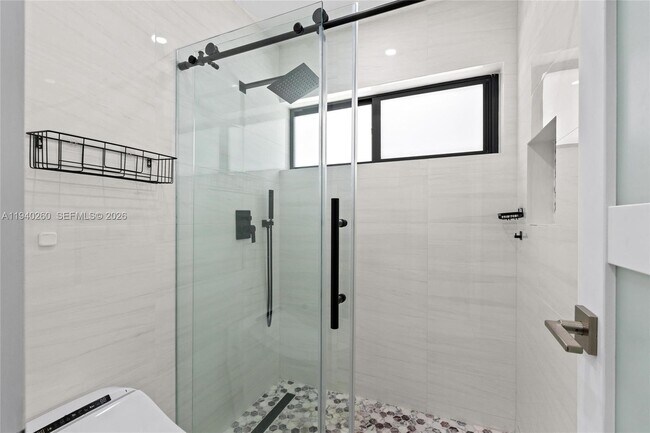 Building Photo - 730 SW 95 Terrace