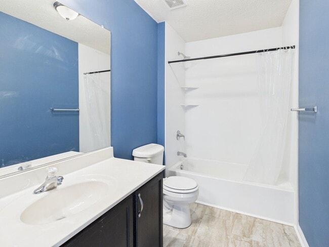 Building Photo - 10561 Gallant Fox Way