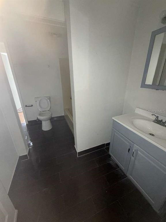 Building Photo - 408 Takoma St