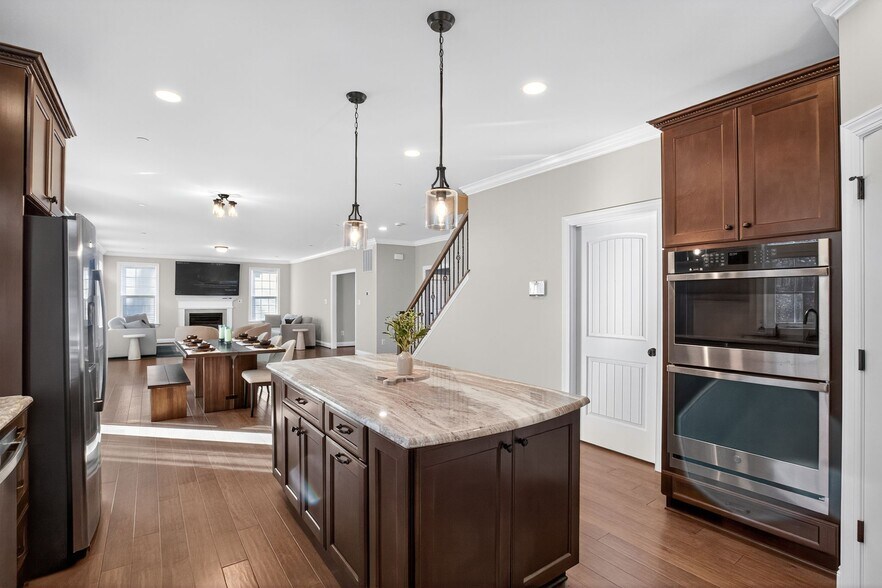 Building Photo - 7986 Benjamin Stoddert Ct