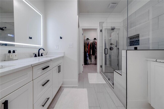 Building Photo - 1572 Mosaic Way