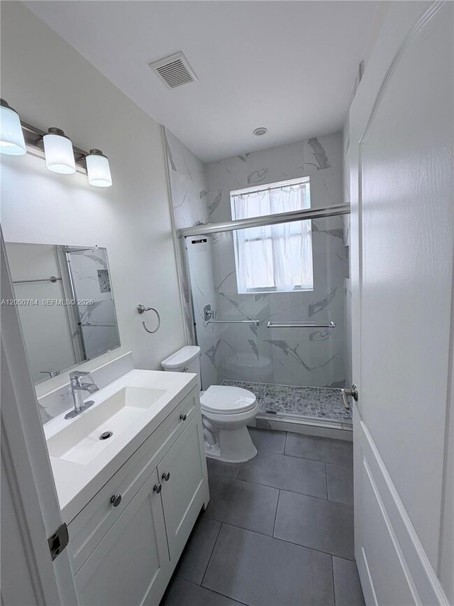 Building Photo - 4617 NW 96th Ave