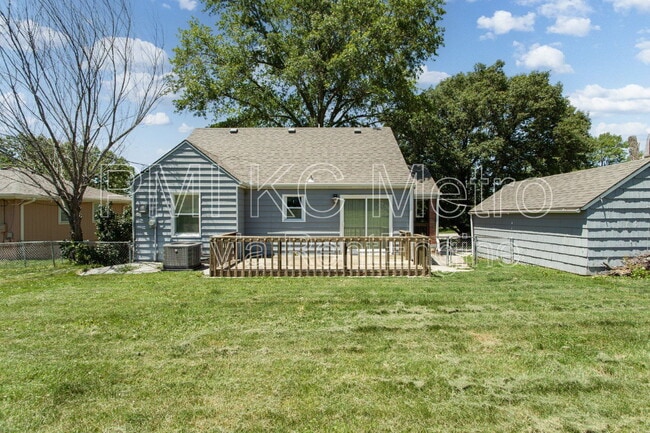 Building Photo - 8201 MO-9