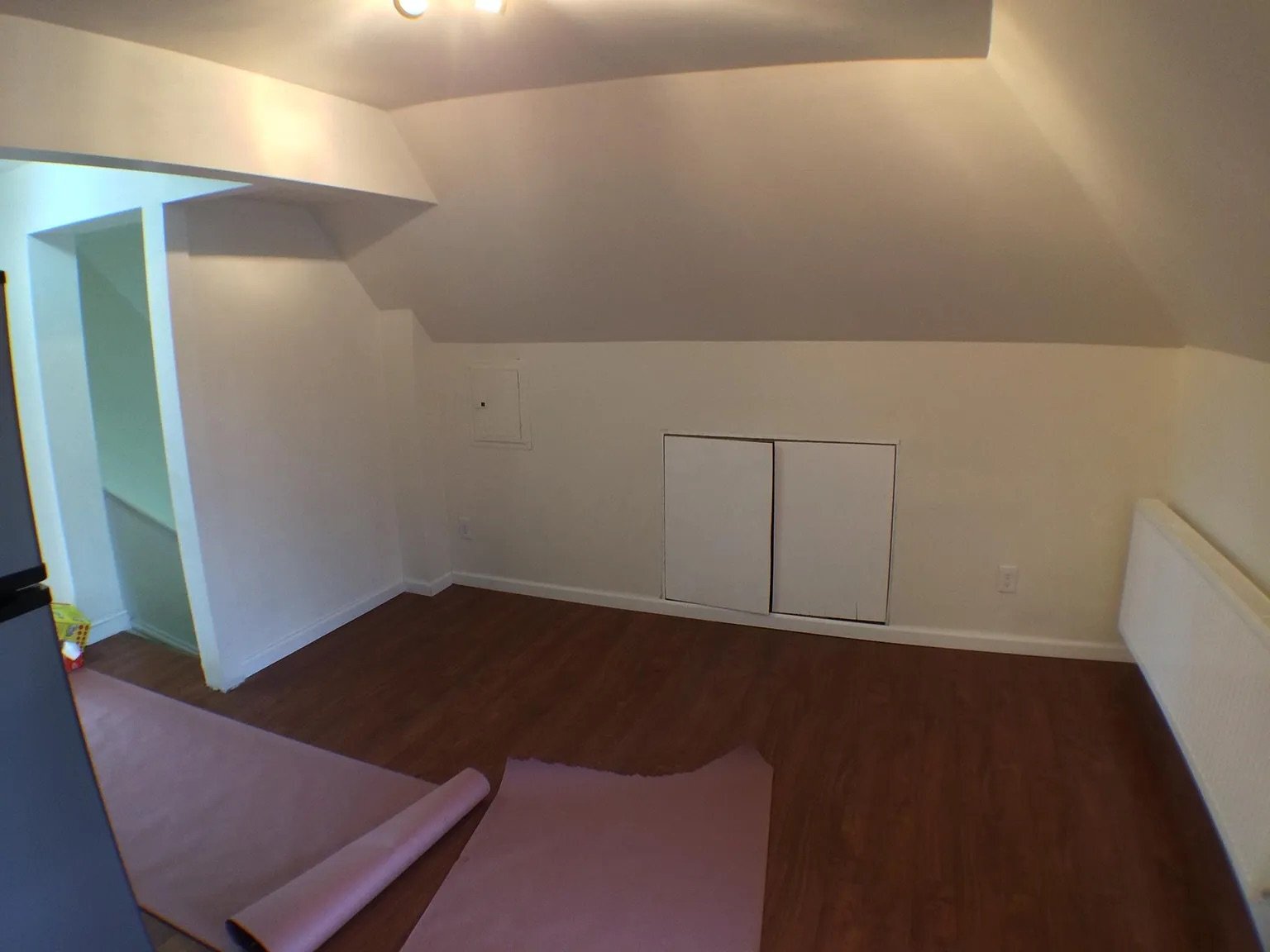 Building Photo - 5647 Hampton St