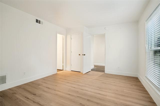 Building Photo - 4211 Prescott Ave