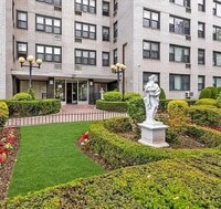 Building Photo - 1360 Ocean Pkwy