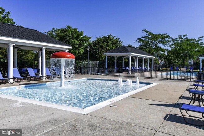 Building Photo - 13003 Belle Meade Trace