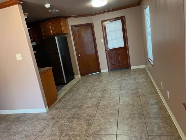 Building Photo - 2704 San Agustin Ave