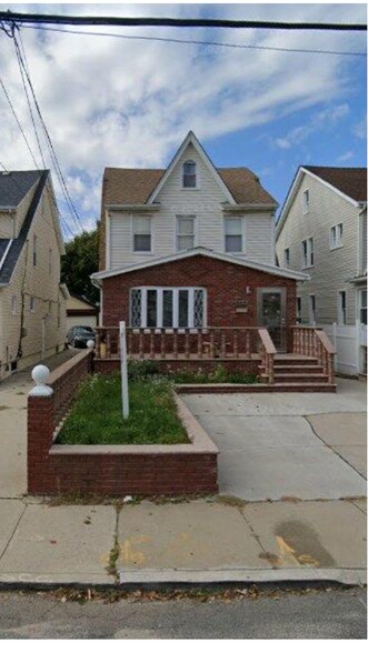 Primary Photo - 113-26 202nd St