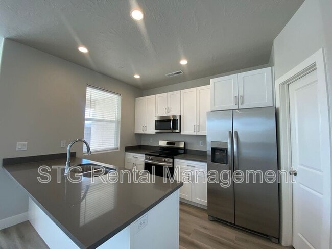 Building Photo - 1113 S 4380 W