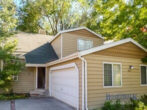 Building Photo - Awesome 4 Bedroom in Salt Lake City!