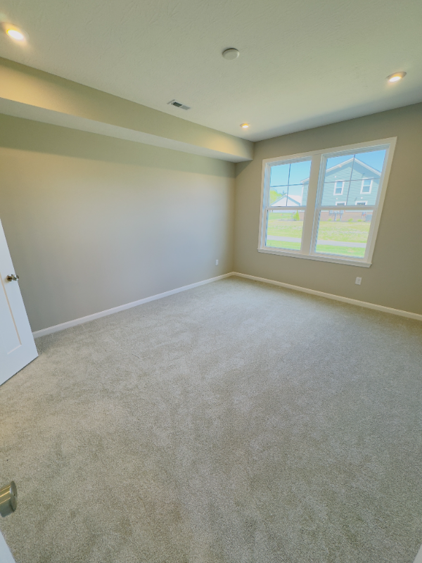 Building Photo - 7353 Broadview Ln