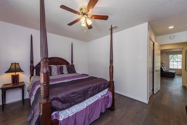 Building Photo - 14111 Manderly Dr