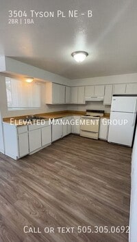 Building Photo - 3504 Tyson Pl NE