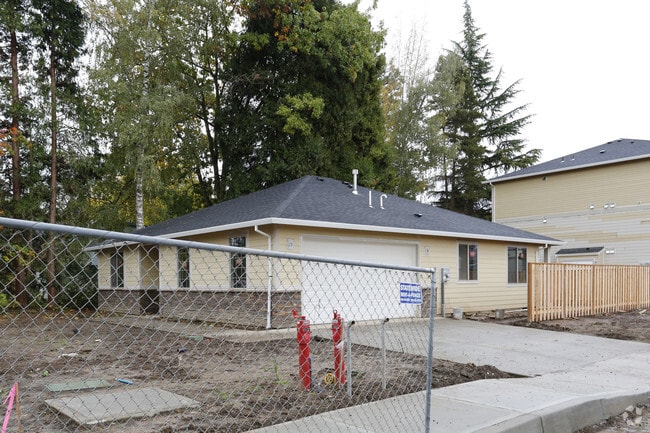 Building Photo - Johnson Street Apartments