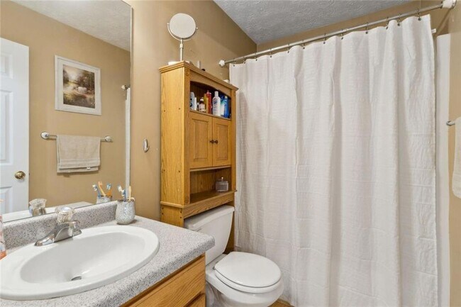 Building Photo - 436 Shenandoah Ct