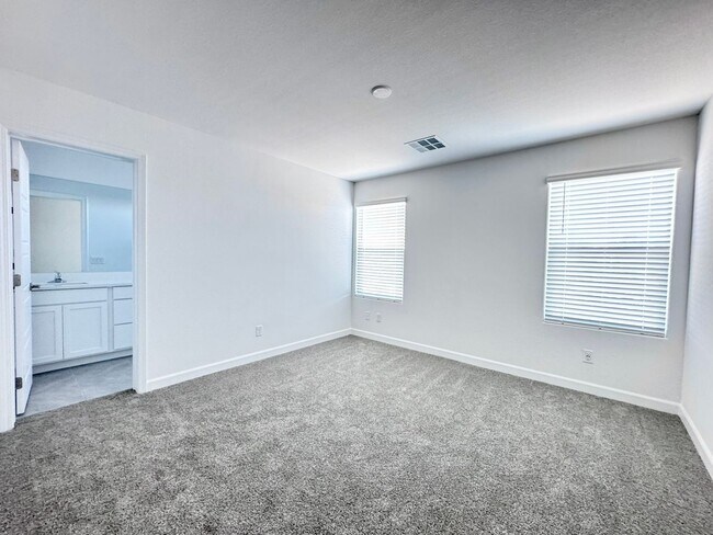 Building Photo - 4219 Norstad St