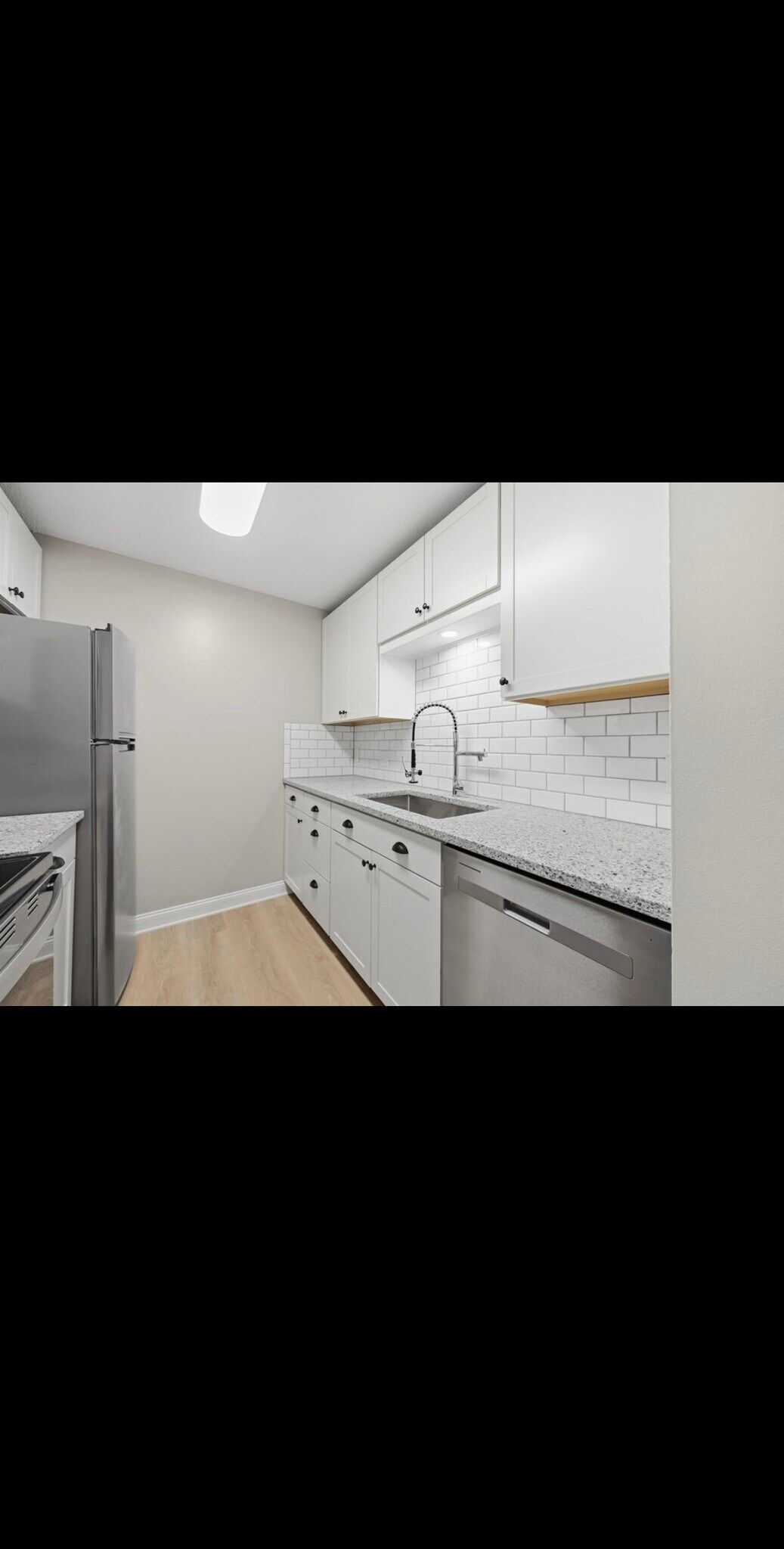 Building Photo - 230 Eastern Ave