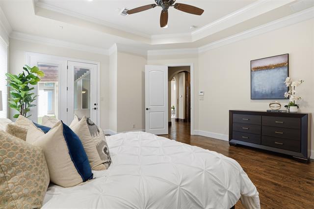 Building Photo - 3725 W 5th St