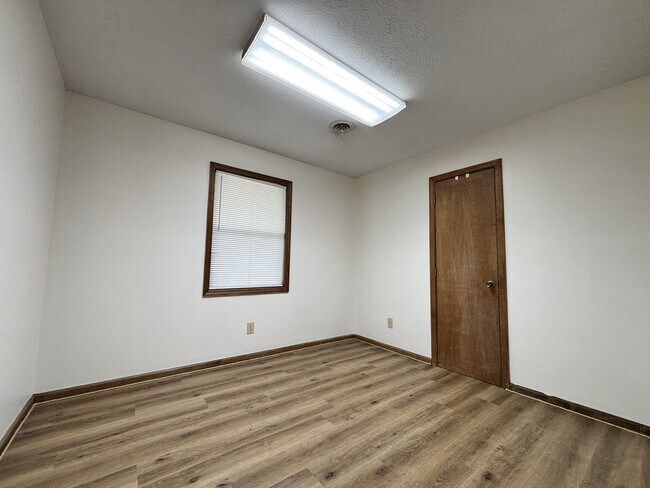 Building Photo - 1500 Murray-Kittrell Rd