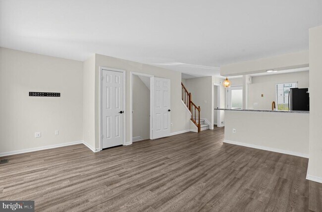 Building Photo - 14711 Green Park Way