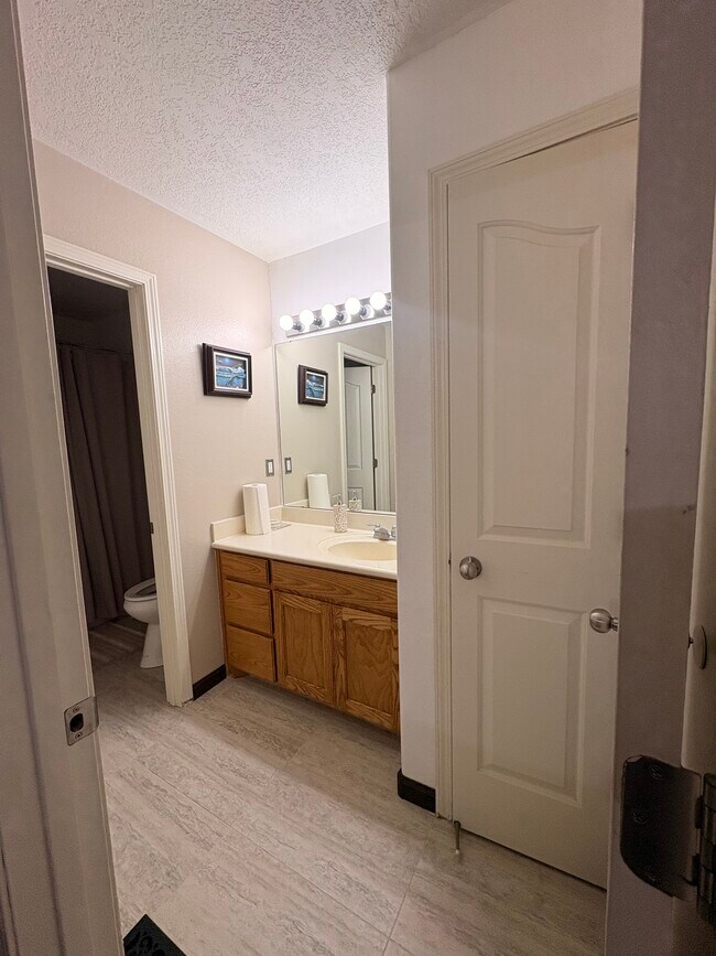 Building Photo - 1647 Corte Del Sol