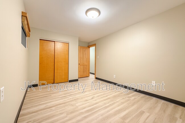 Building Photo - 1305 2nd Ave N