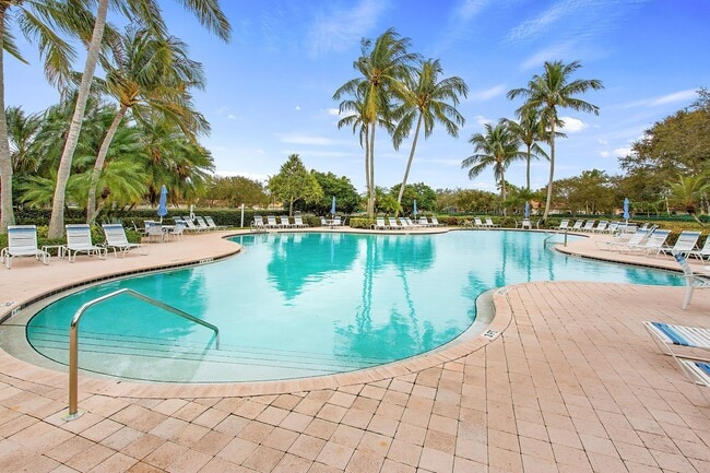 Building Photo - 2109 Tarpon Lake Way