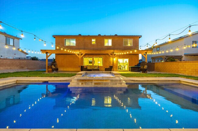 Building Photo - 44112 Sierra Vista Dr