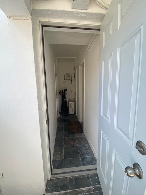 Building Photo - 611 74th St