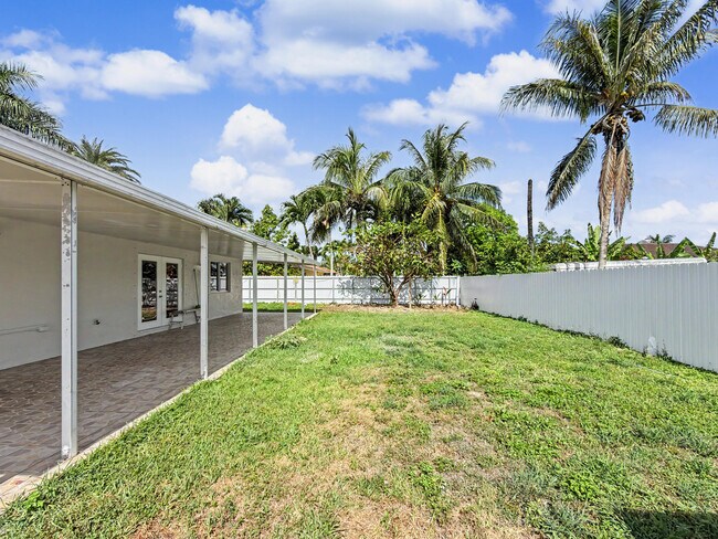 Building Photo - 13435 SW 257th Terrace