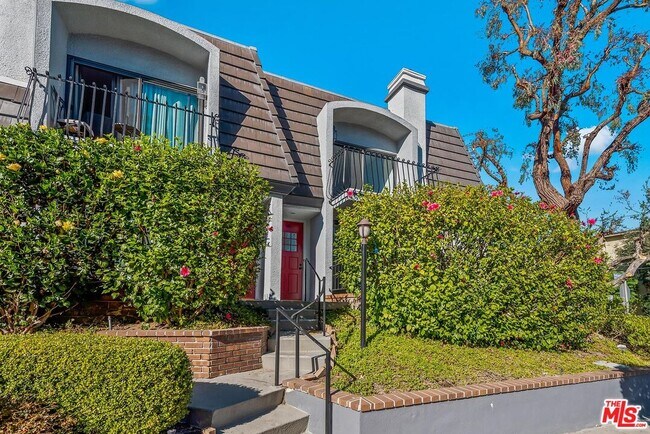 Building Photo - 8105 Redlands St