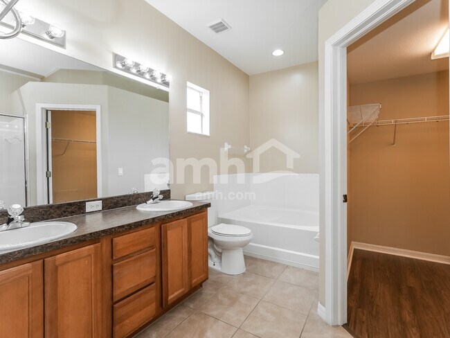 Building Photo - 3900 Trapnell Ridge Dr