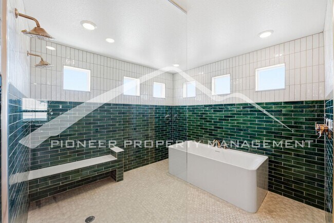 Building Photo - Stunning Home with Central AC and 2-Car Garage