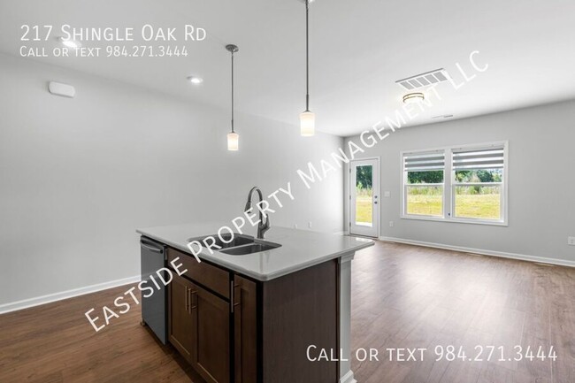 Building Photo - 217 Shingle Oak Rd
