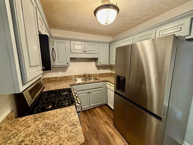 Building Photo - 97 Caboose Ct NW