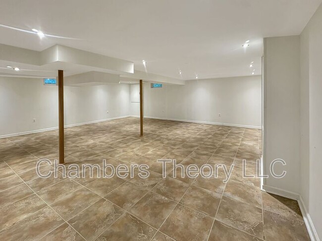 Building Photo - 2200 Jester Ct